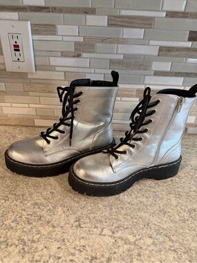 Sincerely Jules Harley Metallic Silver Lace-Up Combat Boots - Women
